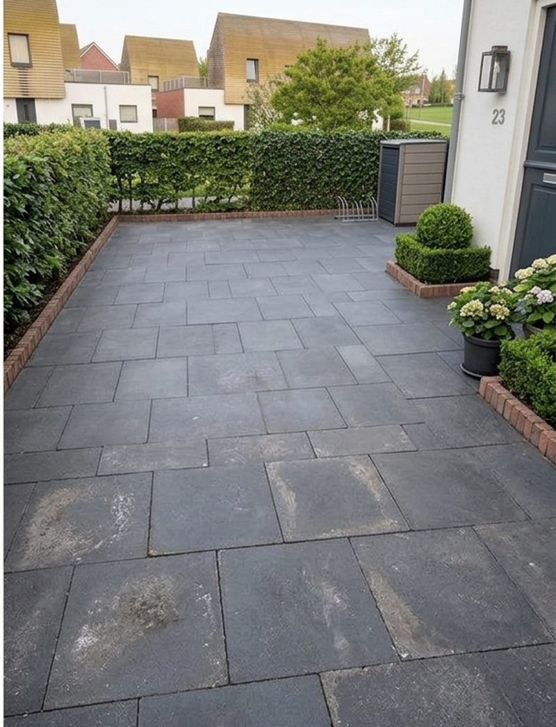 Tuinpad na onderhoud door TuinFris